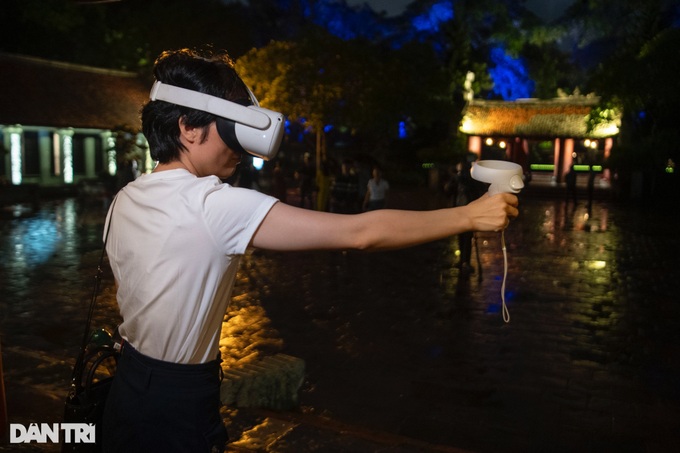 Hanoi launches night tour to Temple of Literature - 7 Hanoi launches night tour to Temple of Literature - 7