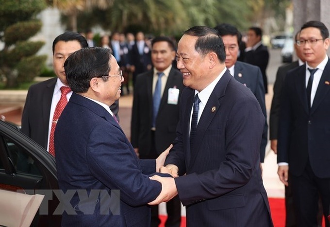 Prime Minister starts official visit to Laos - 1