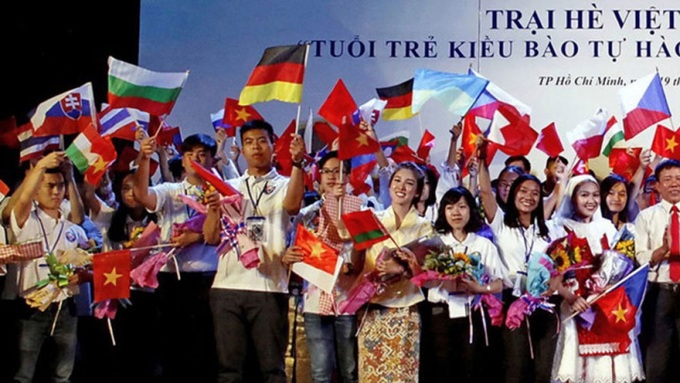 Summer Camp for young overseas Vietnamese returns this year - 1