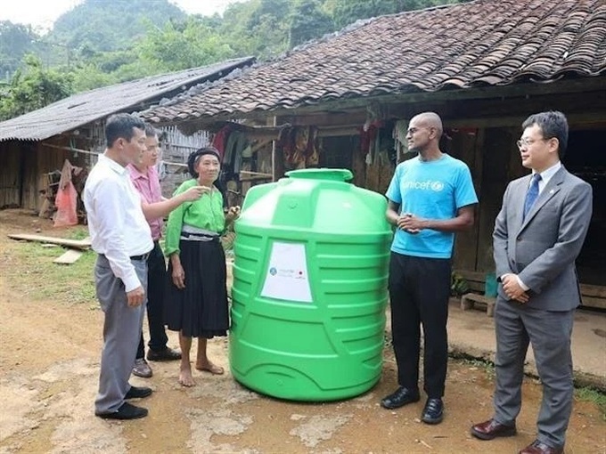 UNICEF provides water storage tanks to Cao Bang - 1