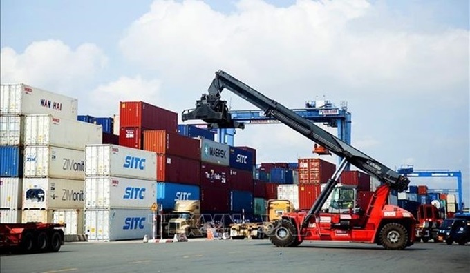 Trade surplus reaches 16.25 billion USD by mid-August - 1 Trade surplus reaches 16.25 billion USD by mid-August - 1