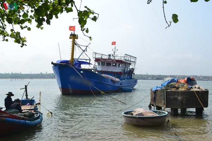 Quang Tri fishermen to be sued for bad debts - 1