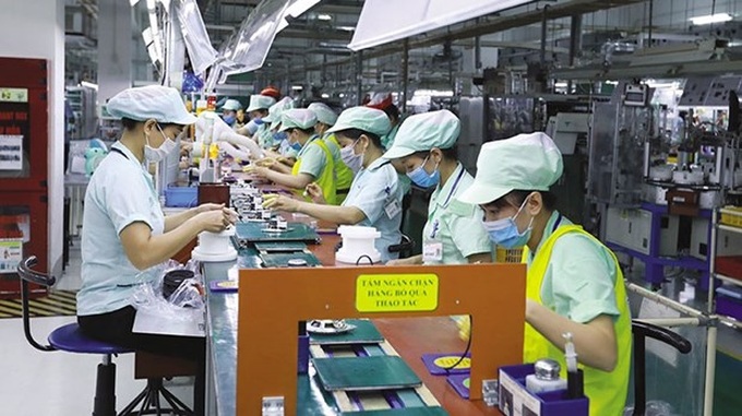 Vietnam expects stronger FDI inflows with large-scale projects - 1