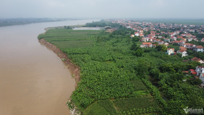 Over 1,000 households in Phu Tho threatened by river erosion - 1 Over 1,000 households in Phu Tho threatened by river erosion - 1