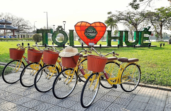 Hue to launch public bike-sharing service from April - 1
