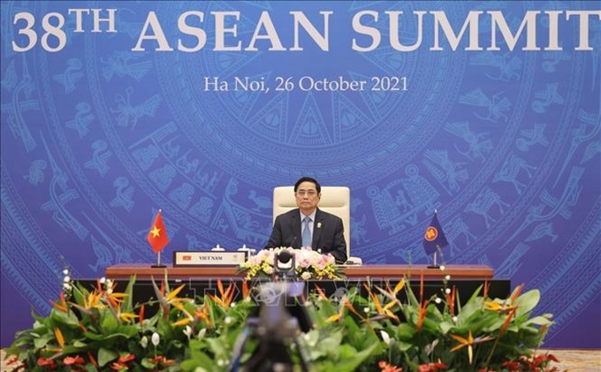 PM Chinh attends ASEAN Summits and related meetings - 1
