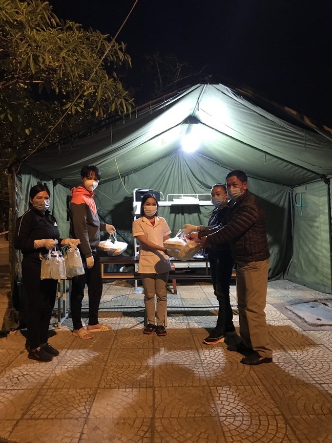 People in Hai Duong join hands to support Covid-19 prevention forces - 1 People in Hai Duong join hands to support Covid-19 prevention forces - 1