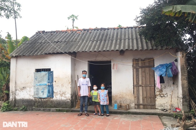 Little boy in desperate need of support for disabled parents - 2