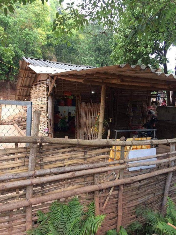 Children struggle in chill mountains - 2