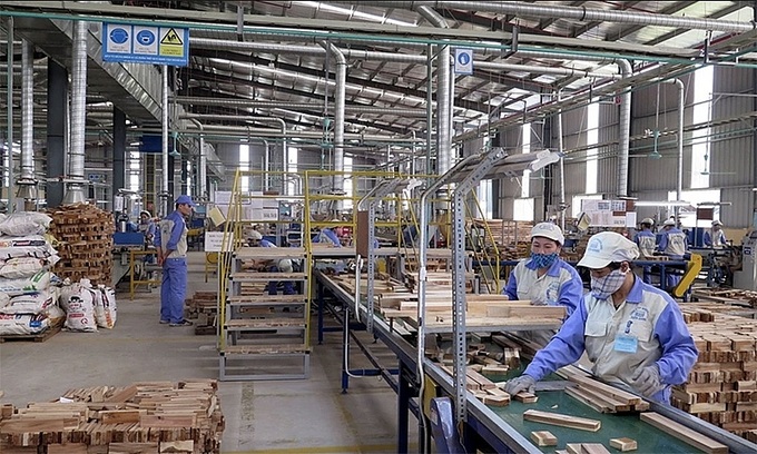 Vietnamese labourers’ average income up 6.9% in 2023 - 1