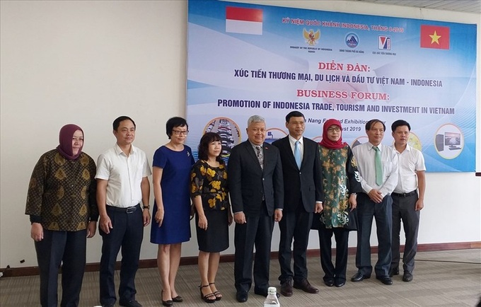 Indonesia targets 100,000 tourists from Vietnam - 1