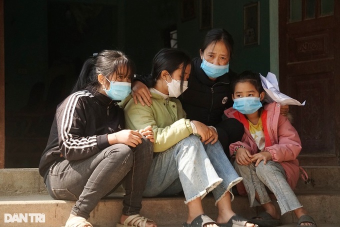 Poor woman seeks support to cover medical treatment for husband and children - 2