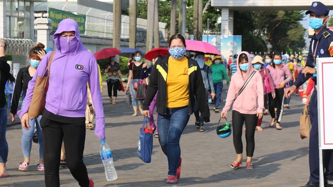 Taiwan-invested shoemaker sacks nearly 2,800 workers - 1