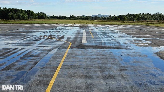 Vinh Airport resumes operations following runway repairs - 1 Vinh Airport resumes operations following runway repairs - 1