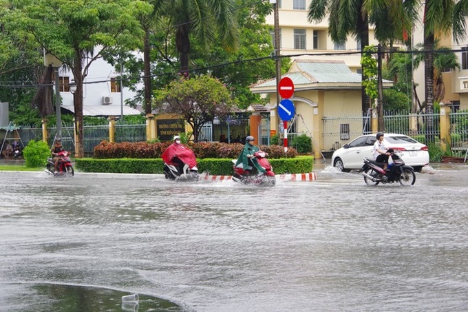 Houses damaged as storm hits Kien Giang - 1 Houses damaged as storm hits Kien Giang - 1