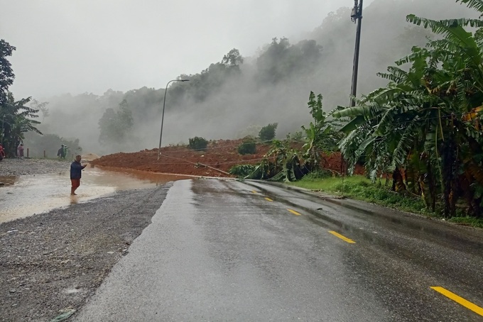 Five die in southern region floods - 3 Five die in southern region floods - 3