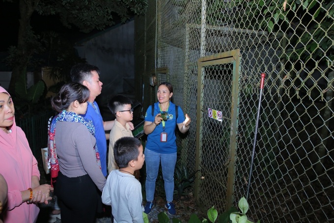 Night tours to explore Cuc Phuong National Park - 1