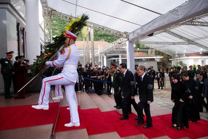 Senior Vietnamese leaders pay respects to Party General Secretary Nguyen Phu Trong - 7 Senior Vietnamese leaders pay respects to Party General Secretary Nguyen Phu Trong - 7