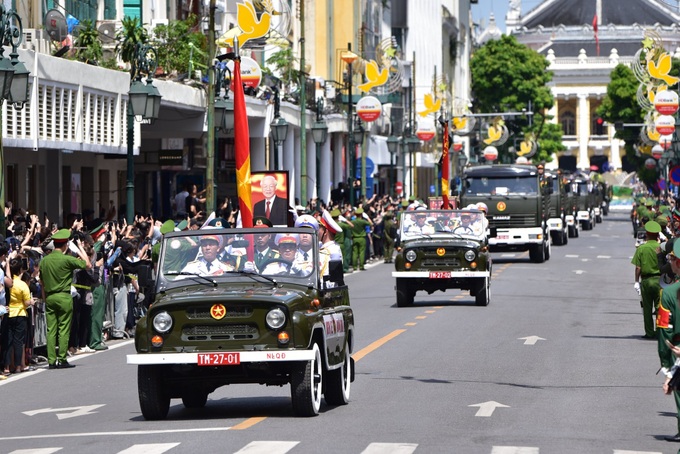 Thousands await farewell to Party General Secretary Nguyen Phu Trong - 3