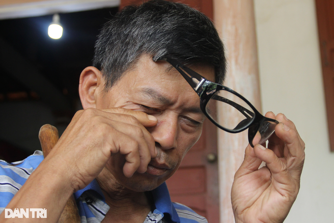 Poor woman takes care of blind husband and ailing son - 2