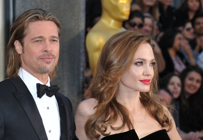 'Brangelina' to be officially married - 1