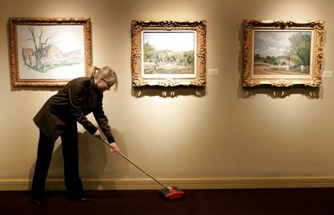 Eyes on China as world's biggest antiques fair kicks off - 1 Eyes on China as world's biggest antiques fair kicks off - 1