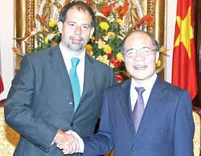 Visiting Chilean lawmaker boosts multifaceted ties - 1 Visiting Chilean lawmaker boosts multifaceted ties - 1