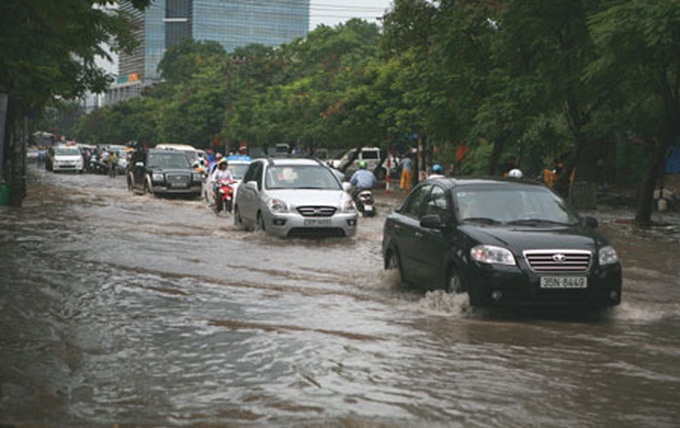 Hanoi to focus on areas of chronic flooding - 1