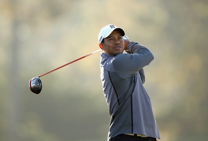 Woods hopes to get ball rolling again at Pebble Beach golf - 1