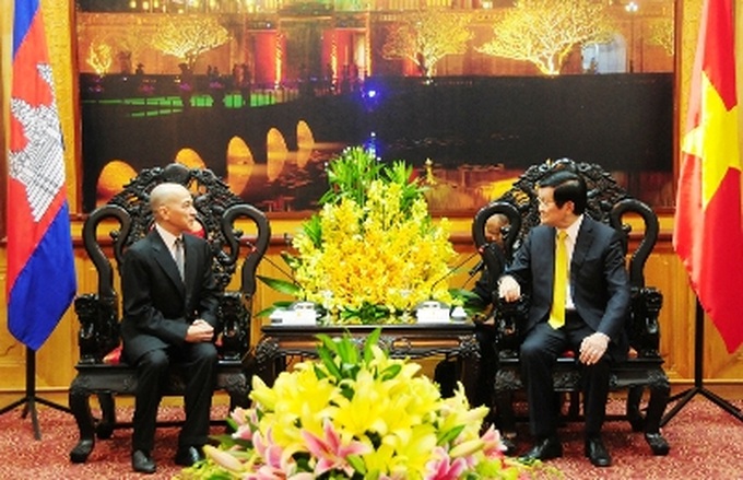 State President meets with Cambodian King - 1