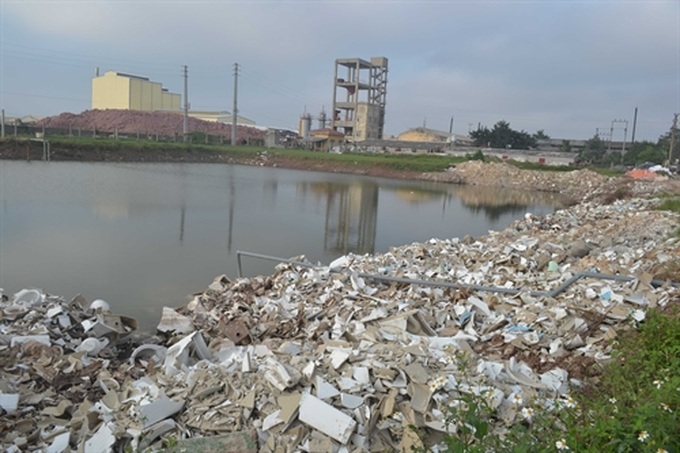 Poor trash management a waste of vital resources - 1 Poor trash management a waste of vital resources - 1