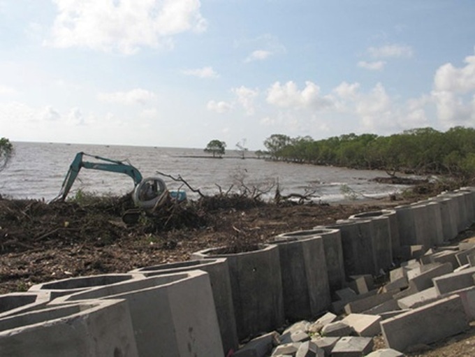 Mekong Delta flood season to strike earlier than usual - 1 Mekong Delta flood season to strike earlier than usual - 1