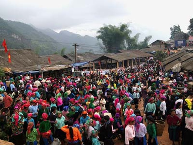 Festival highlights traditional love market in Ha Giang - 1 Festival highlights traditional love market in Ha Giang - 1