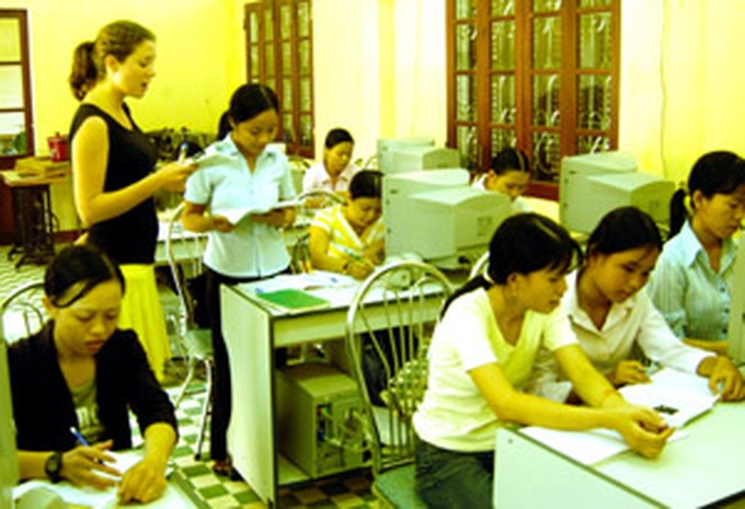 Volunteers to teach kids - 1 Volunteers to teach kids - 1