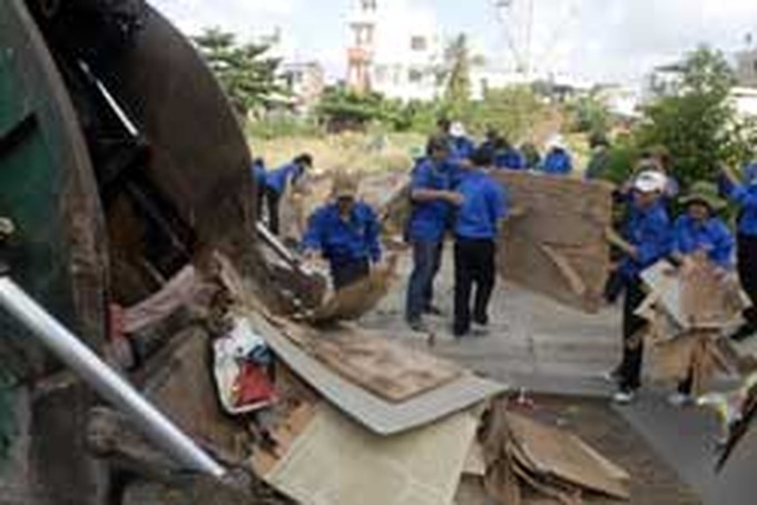 Youth speak out on environment - 1 Youth speak out on environment - 1