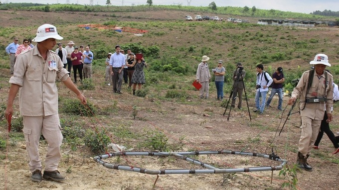 MAG continues to help Vietnam’s Quang Tri province clear UXO - 1