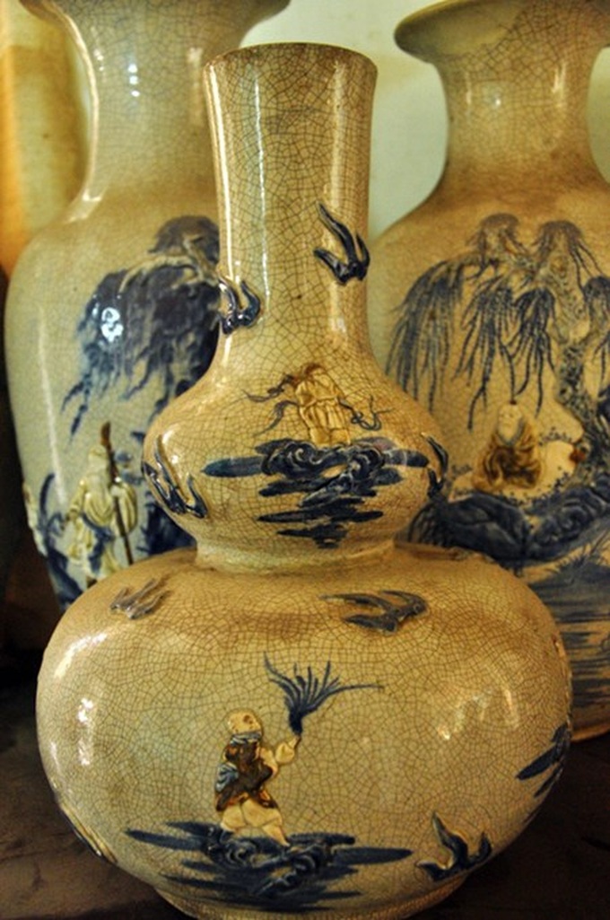 Vietnam's pottery 'king' - 10