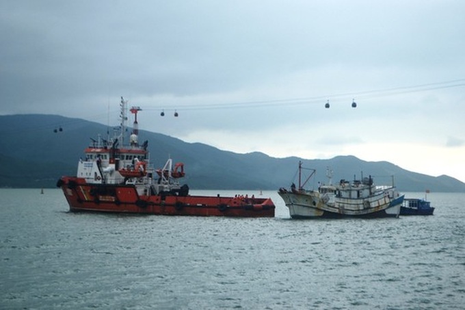 Vietnam coast guard rescues six Chinese fishermen - 1