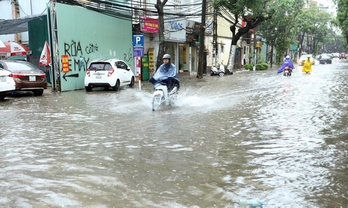 More heavy rains to hit Hanoi - 1