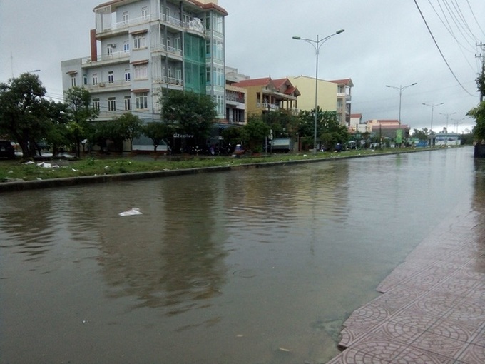 Quang Binh faces continued serious flooding - 2