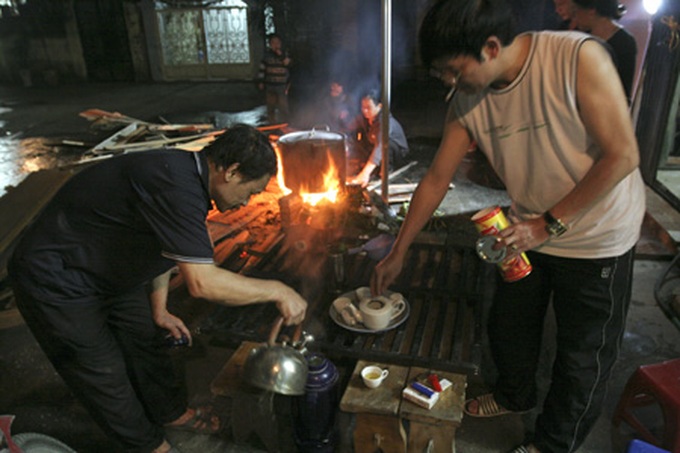 Making Chung Cake warms up neighbourhood - 10 Making Chung Cake warms up neighbourhood - 10