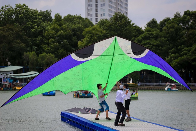 Kite festival in HCM City - 7
