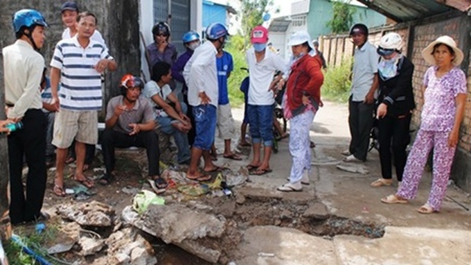 Mekong Delta suffers as factories dump waste into local river system - 1