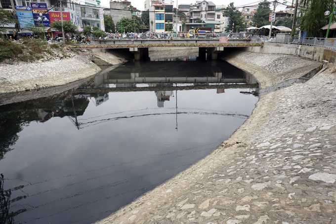 'Dead' rivers in Hanoi - 11 'Dead' rivers in Hanoi - 11
