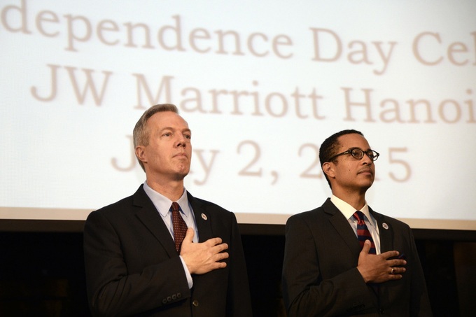Power couple: U.S. ambassador and his husband - 1 Power couple: U.S. ambassador and his husband - 1