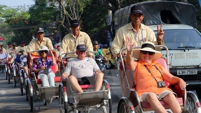 Vietnam ranks 11th among most popular destination for expatriates - 1