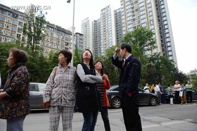 Hundreds dead or injured in Sichuan quake: bureau - 1