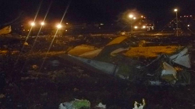 Passenger jet crashes in Russia, killing 50 - 1