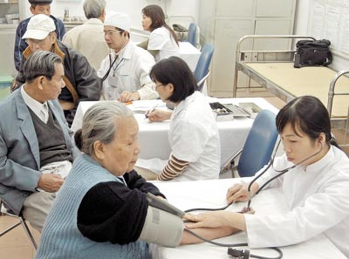 Vietnam's average life expectancy touches 73 - 1
