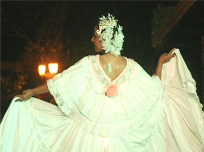 Hue Festival artists hailed - 9 Hue Festival artists hailed - 9